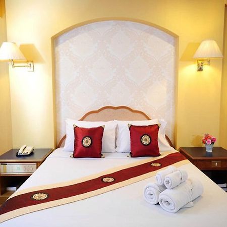 Chaleena Princess Hotel Bangkok Ngoại thất bức ảnh