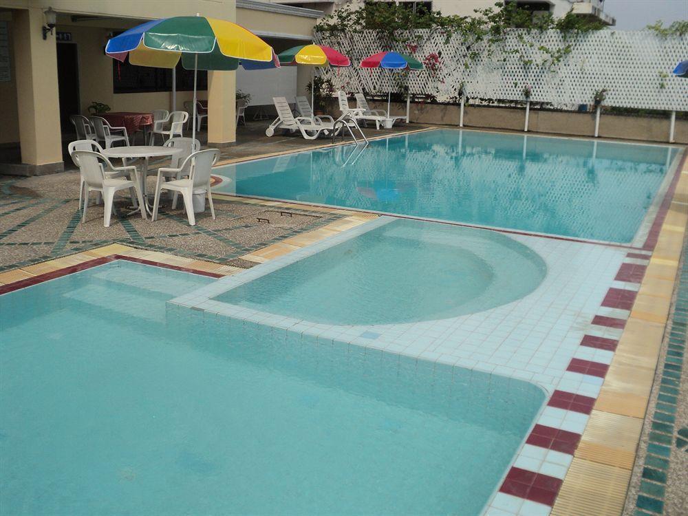 Chaleena Princess Hotel Bangkok Ngoại thất bức ảnh